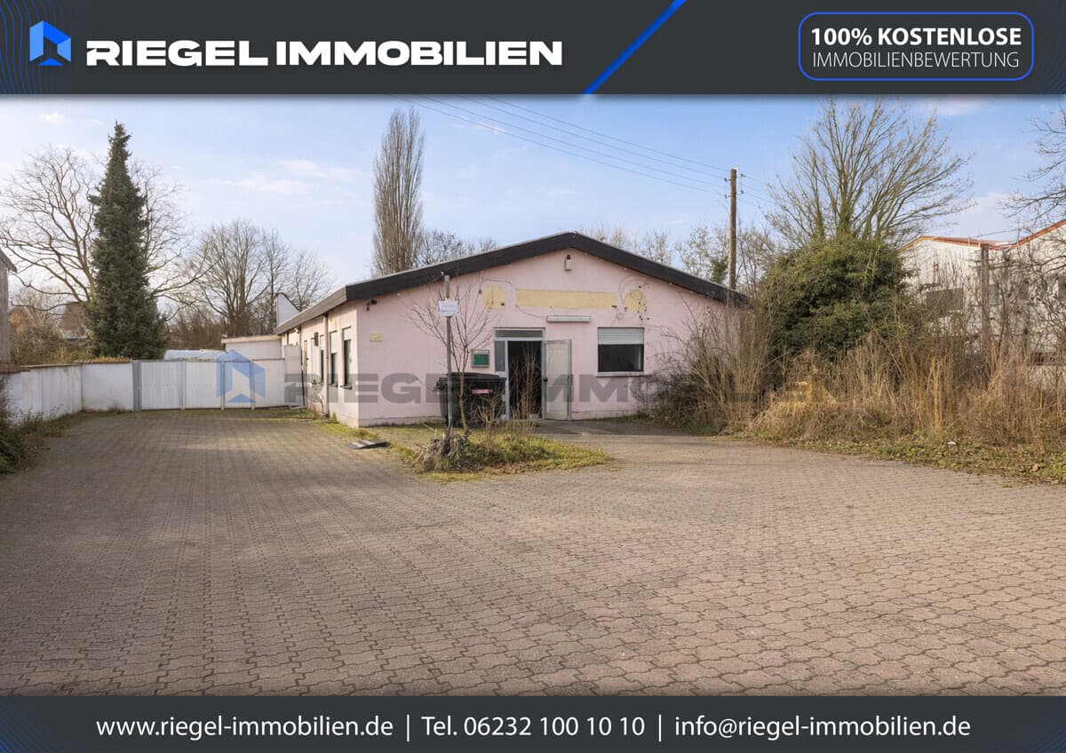 Ca. 2496 m² Grundstück - vielseitig nutzbarer Bungalow & eine Gewerbeeinheit, Hochstadt