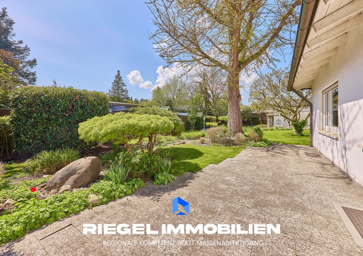 Stilvoller Bungalow auf parkähnlichem Traumgrundstück, Wörth am Rhein