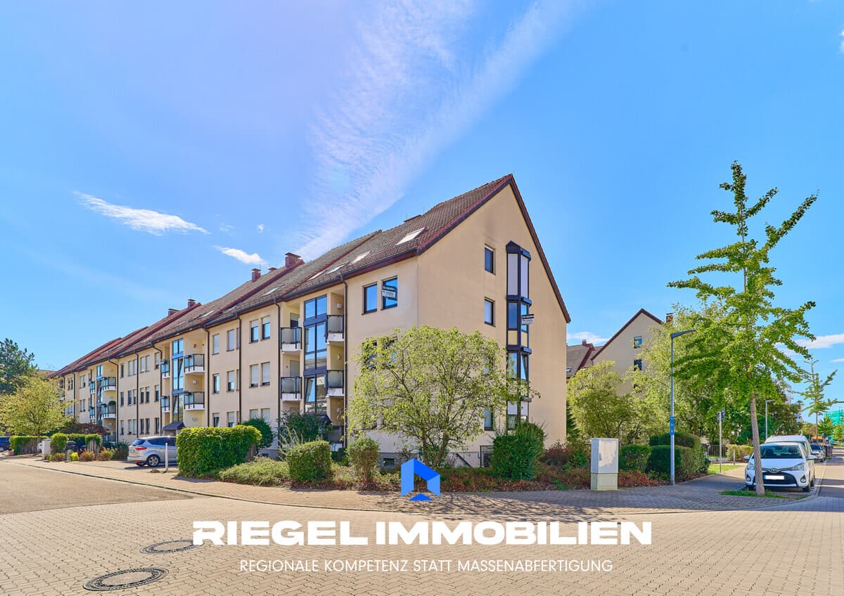 Großzügige Wohnung mit gelungener Aufteilung, zwei Balkonen und TG.-Stellplatz, Speyer