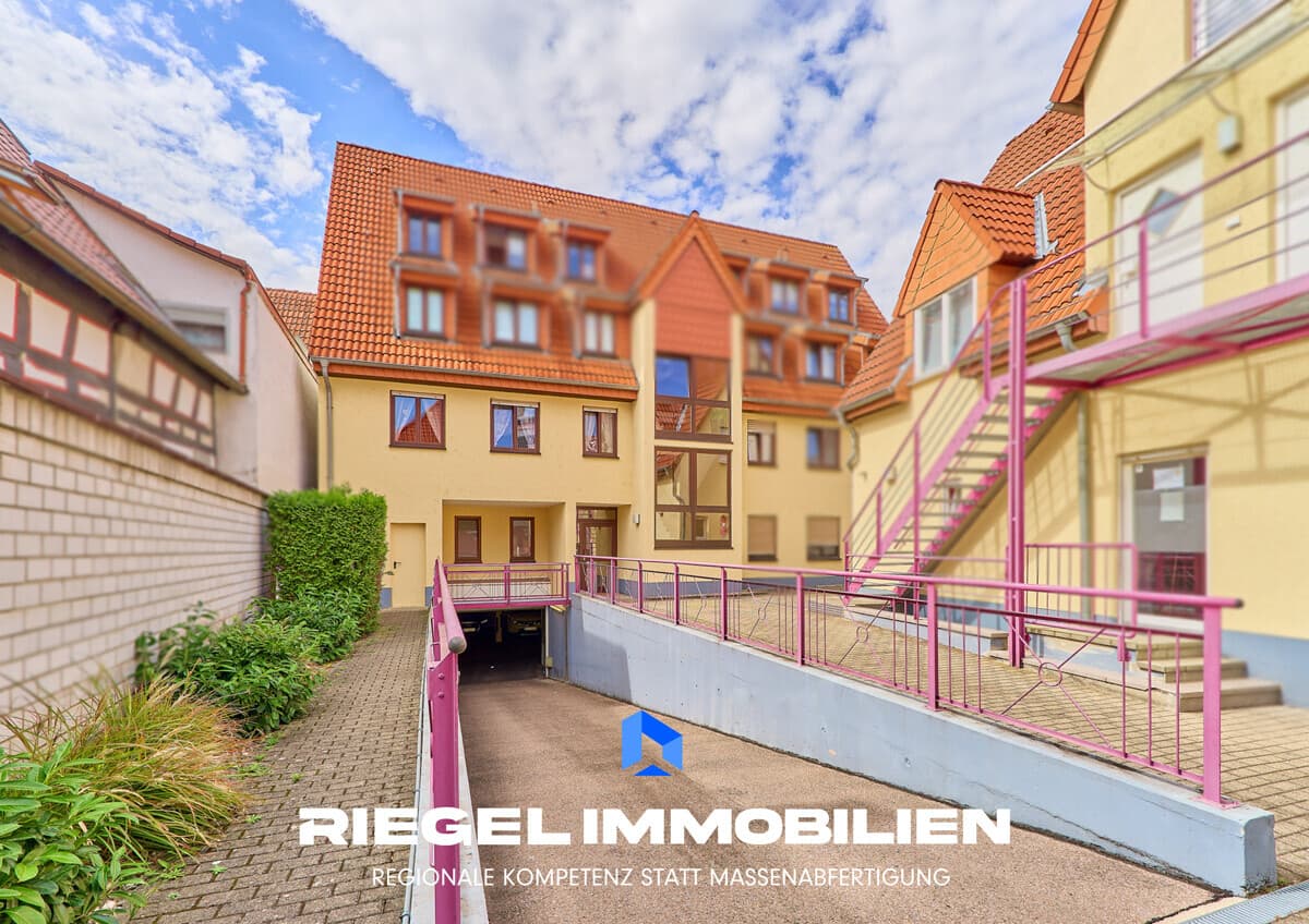 Gepflegte Wohnung, 86 m² mit Tiefgaragen-Stellplatz und schönem Blick ins Grüne, Schifferstadt