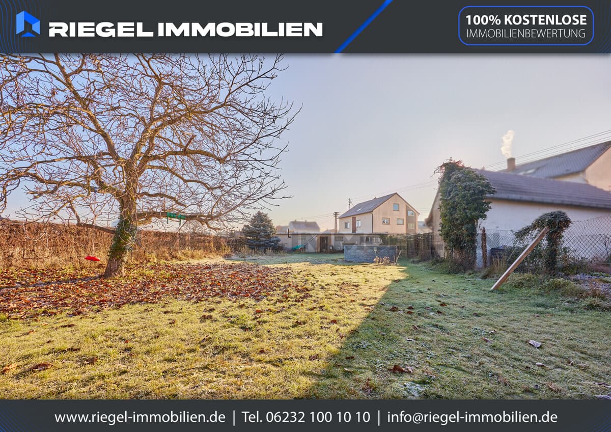 1.487 m² Grdst., Bauplatz, PV-Anlage, 2 Familienhaus mit 3 Wohnungen, 2 Garagen, Böhl-Iggelheim